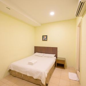 Bilik superior berdua